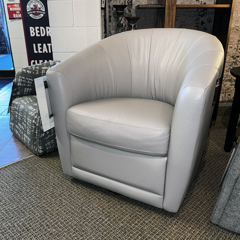 Giada Swivel Chair